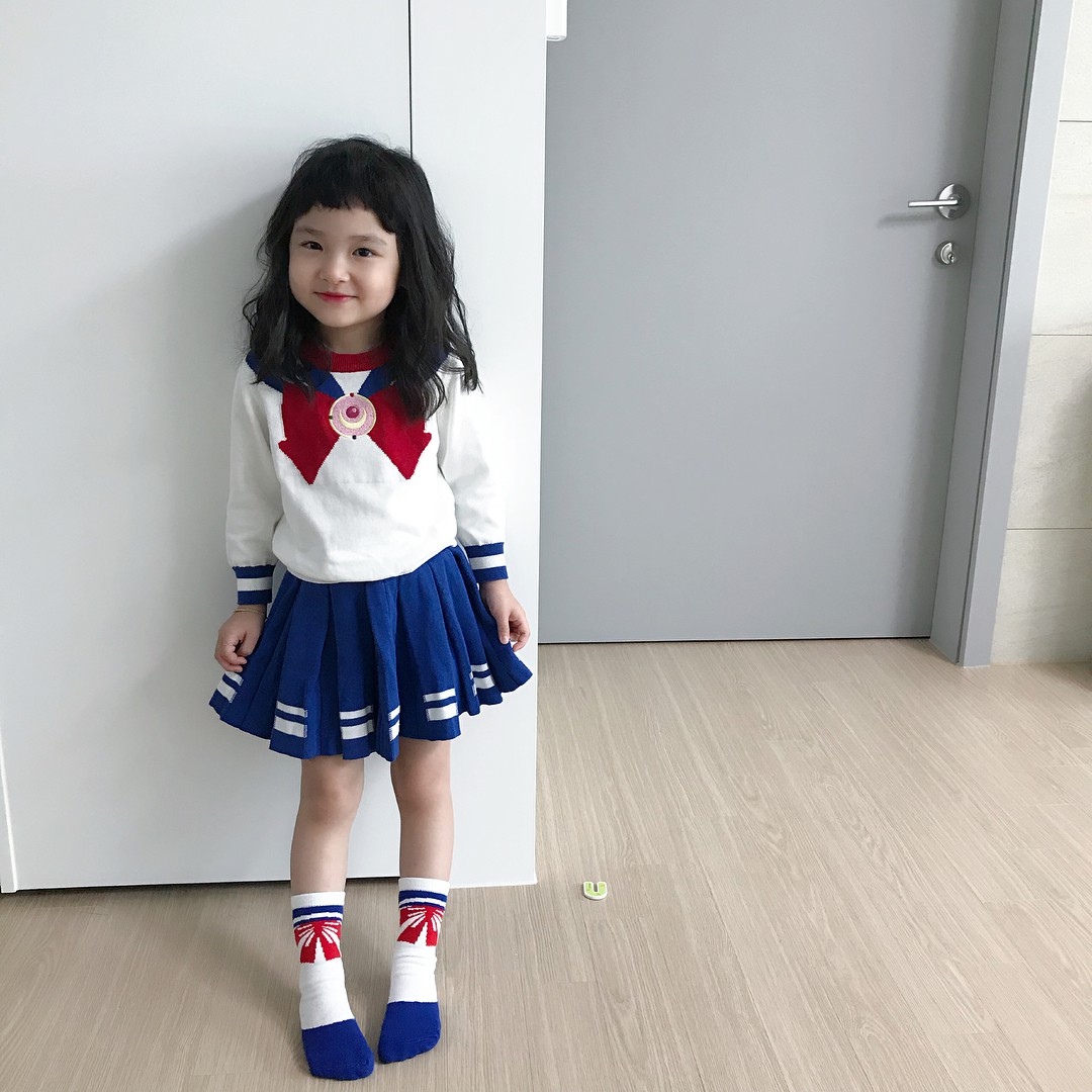 Cặp chị em sành điệu cưng muốn xỉu, nhìn thôi là muốn bế về ngay lập tức! - Ảnh 6. Cặp chị em sành điệu cưng muốn xỉu, nhìn thôi là muốn bế về ngay lập tức! - Ảnh 6.