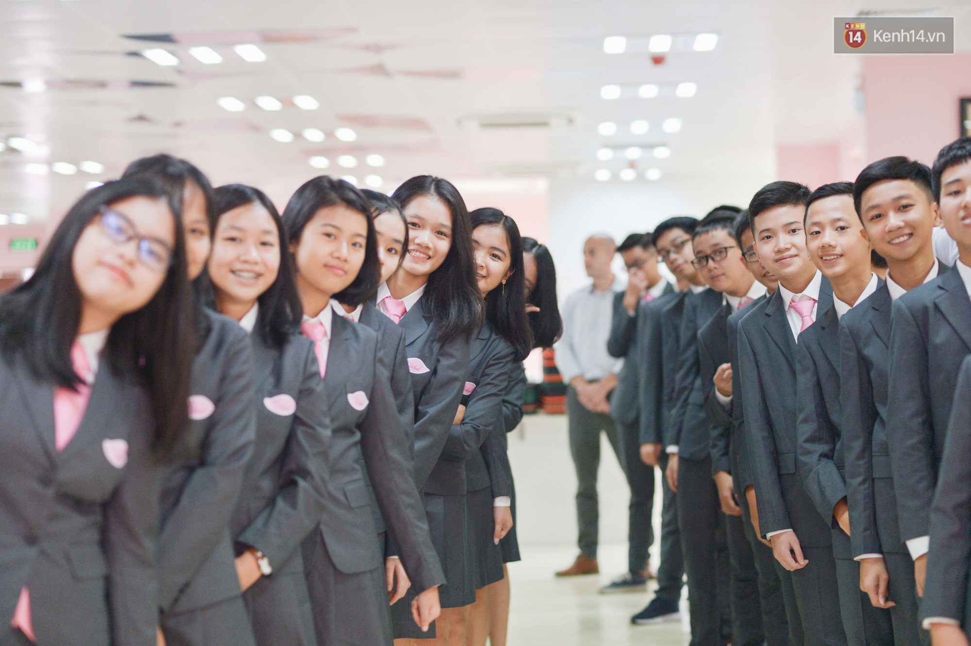 Lễ khai giảng ở TH Shcool - ngôi trường màu hồng trong mơ của teen Hà Nội - Ảnh 4. Lễ khai giảng ở TH Shcool - ngôi trường màu hồng trong mơ của teen Hà Nội - Ảnh 4.