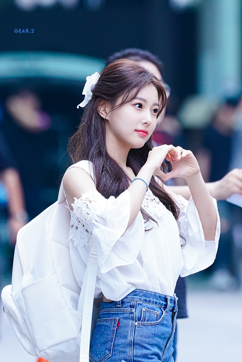 Nhóm nữ tân binh chiến thắng Produce 48: Cả một rừng mỹ nhân là niềm hi vọng của nhan sắc Kpop thế hệ mới - Ảnh 28.