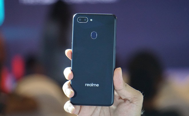 Trải nghiệm smartphone giá rẻ, màu sắc lạ, vừa bay sạch 200.000 máy sau 5 phút ở Ấn Độ - Ảnh 4.