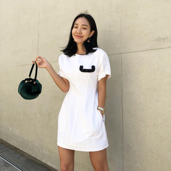 Street style Châu Á: 15 bộ đồ tuần này rất đáng để bạn học tập cho mùa thu cận kề - Ảnh 13.