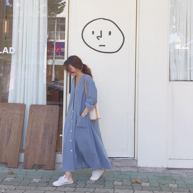 Street style Châu Á: 15 bộ đồ tuần này rất đáng để bạn học tập cho mùa thu cận kề - Ảnh 3.