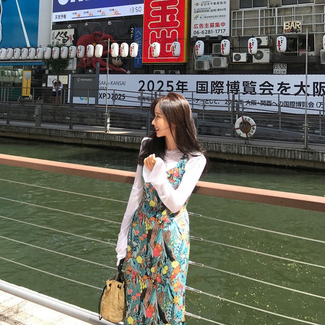 Street style Châu Á: 15 bộ đồ tuần này rất đáng để bạn học tập cho mùa thu cận kề - Ảnh 7.