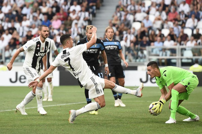 Đừng nói chuyện hết thời, Ronaldo rồi sẽ ổn thôi - Ảnh 4.