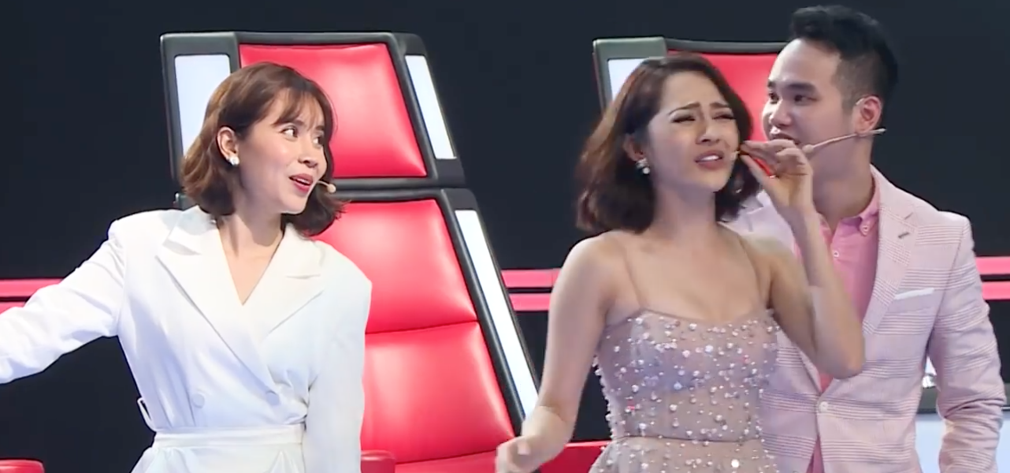 Vũ Cát Tường chặt Bảo Anh trên ghế nóng Giọng hát Việt nhí - Ảnh 2.