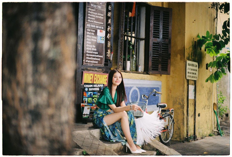 Nào chỉ đi khắp Việt Nam, MV ca khúc chủ đề Here We Go mùa 3 còn là những mảng màu thời trang thú vị - Ảnh 4. Nào chỉ đi khắp Việt Nam, MV ca khúc chủ đề Here We Go mùa 3 còn là những mảng màu thời trang thú vị - Ảnh 4.