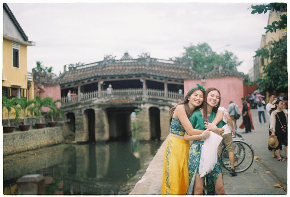 Nào chỉ đi khắp Việt Nam, MV ca khúc chủ đề Here We Go mùa 3 còn là những mảng màu thời trang thú vị - Ảnh 5. Nào chỉ đi khắp Việt Nam, MV ca khúc chủ đề Here We Go mùa 3 còn là những mảng màu thời trang thú vị - Ảnh 5.