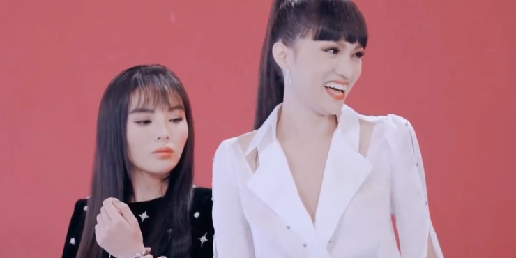 Siêu mẫu Việt Nam: Đây là gương mặt vô cảm của Kỳ Duyên khi Hương Giang lần thứ 3 chiến thắng! - Ảnh 7. Siêu mẫu Việt Nam: Đây là gương mặt vô cảm của Kỳ Duyên khi Hương Giang lần thứ 3 chiến thắng! - Ảnh 7.