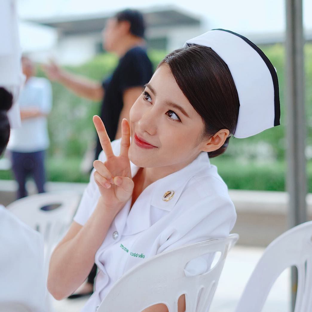 Top mỹ nhân 9X Thái Lan được nhiều người theo đuôi nhất, bất ngờ đứng đầu là người đẹp nhà YG - Ảnh 12. Top mỹ nhân 9X Thái Lan được nhiều người theo đuôi nhất, bất ngờ đứng đầu là người đẹp nhà YG - Ảnh 12.