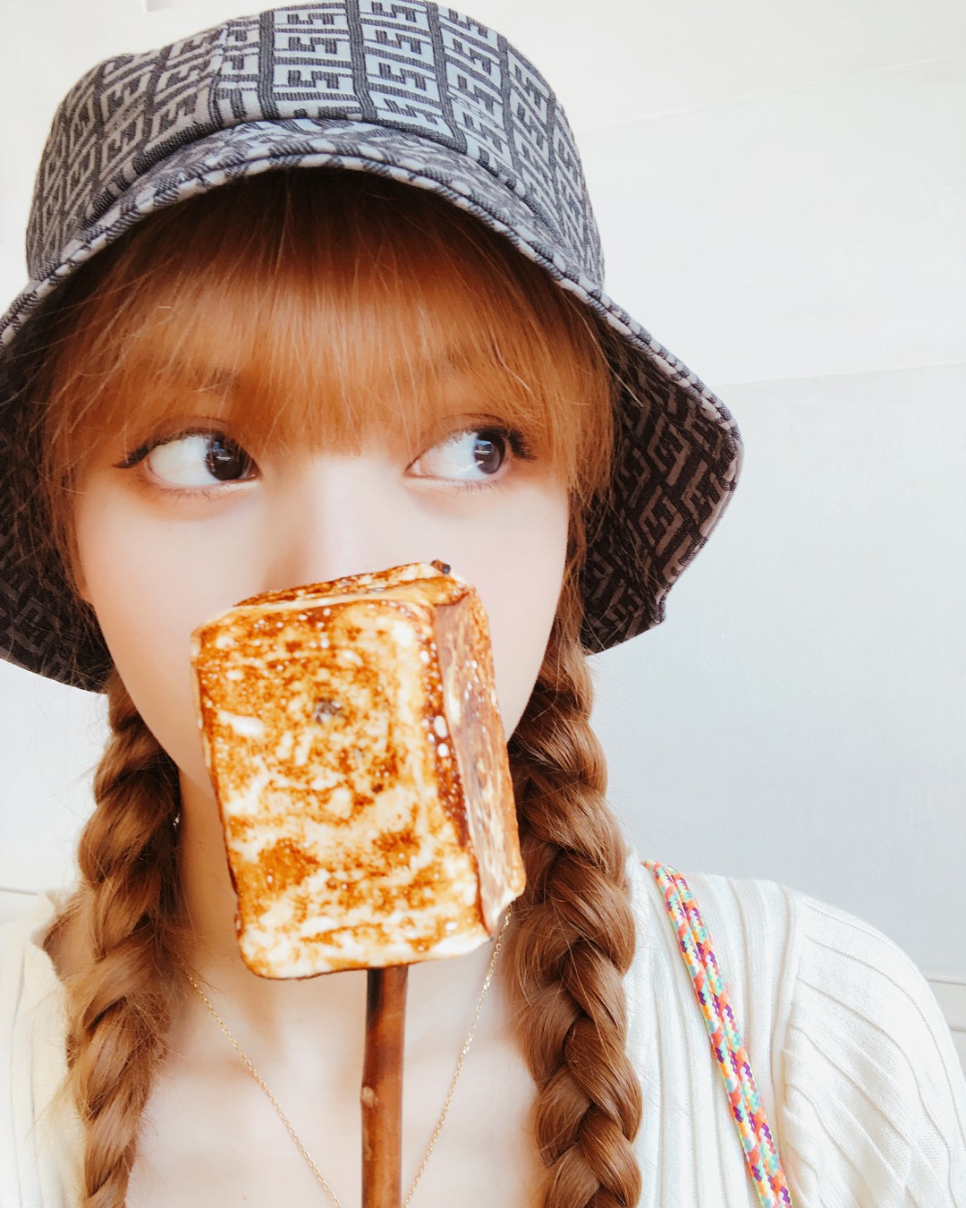 Top mỹ nhân 9X Thái Lan được nhiều người theo đuôi nhất, bất ngờ đứng đầu là người đẹp nhà YG - Ảnh 23. Top mỹ nhân 9X Thái Lan được nhiều người theo đuôi nhất, bất ngờ đứng đầu là người đẹp nhà YG - Ảnh 23.