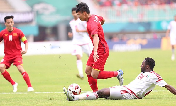 Dàn cầu thủ U23 Việt Nam đồng loạt chúc Xuân Mạnh nhanh bình phục chấn thương - Ảnh 2.