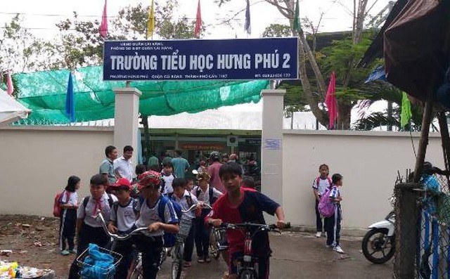 30 phụ huynh tới trường thắc mắc về việc dạy SGK Tiếng Việt mới: Đã hiểu và ra về - Ảnh 1.