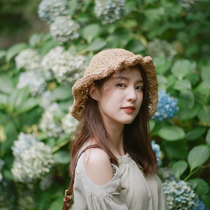 Top mỹ nhân 9X Thái Lan được nhiều người theo đuôi nhất, bất ngờ đứng đầu là người đẹp nhà YG - Ảnh 10. Top mỹ nhân 9X Thái Lan được nhiều người theo đuôi nhất, bất ngờ đứng đầu là người đẹp nhà YG - Ảnh 10.