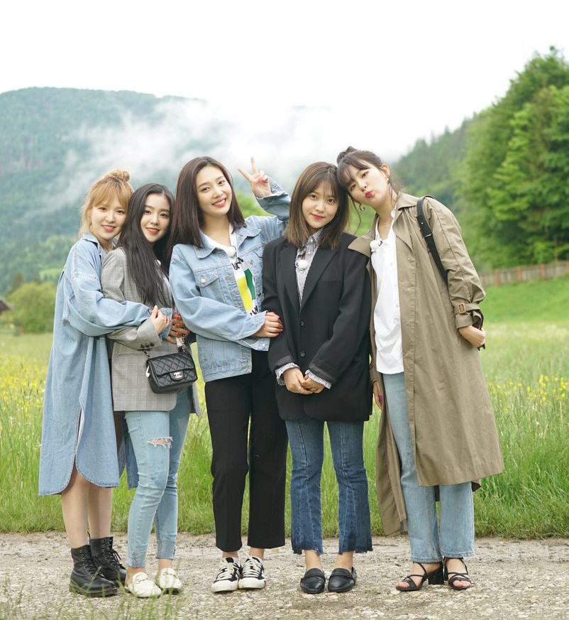 Nữ thần Irene suýt buột miệng chửi thề chỉ vì... sợ độ cao - Ảnh 1.