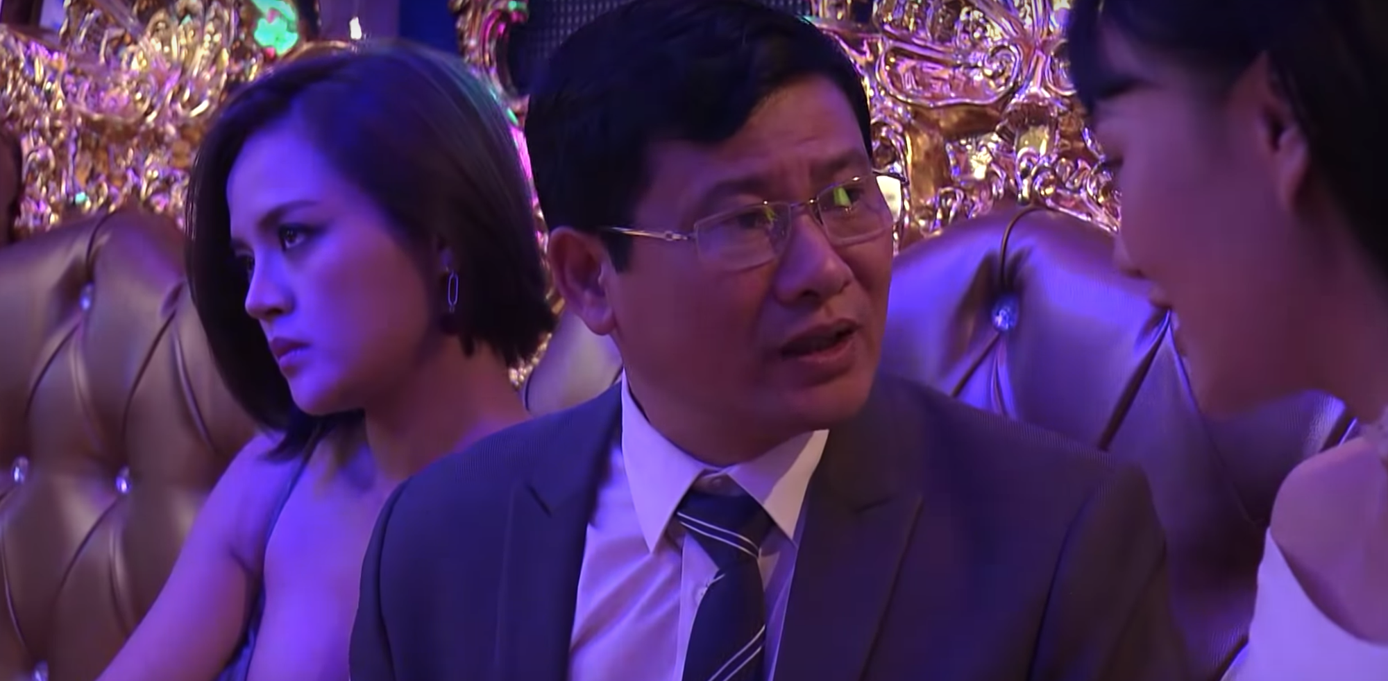 Quỳnh Búp Bê tập 9: Quỳnh Búp Bê cầm bô phang My Sói không thương tiếc - Ảnh 1.