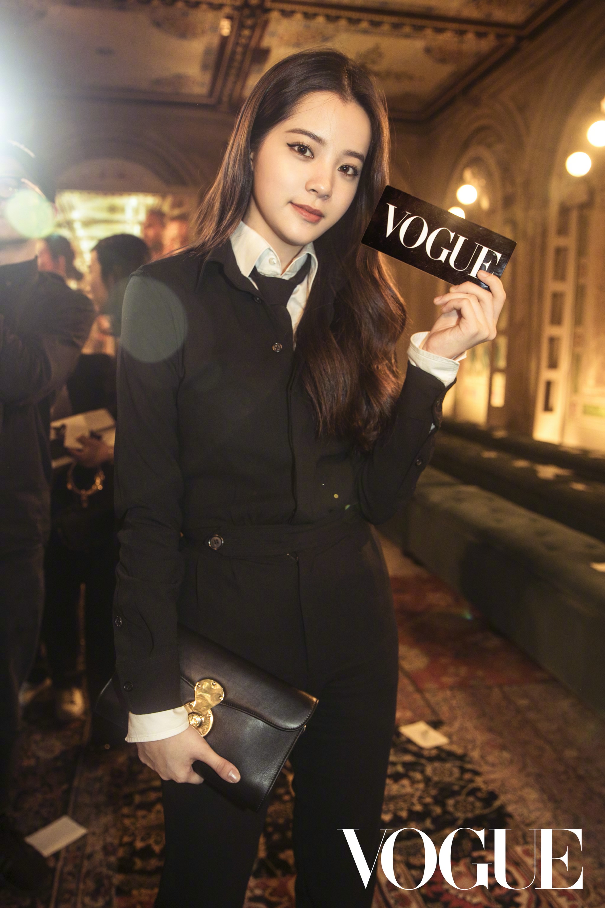 Show diễn quy tụ cả loạt sao khủng: Jessica Jung đằm thắm bất ngờ, Lý Băng Băng trẻ trung lấn át đàn em - Ảnh 6. Show diễn quy tụ cả loạt sao khủng: Jessica Jung đằm thắm bất ngờ, Lý Băng Băng trẻ trung lấn át đàn em - Ảnh 6.