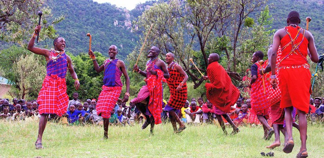 Tanzania: Quan hệ trước hôn nhân mới là thời thượng, đổi tình lấy tiền mới là gái ngoan - Ảnh 3.