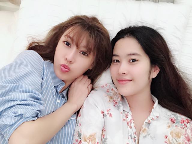 Quế Vân và Nam Em thân thiết hội ngộ sau 6 tháng vướng ồn ào tình cảm với Trường Giang - Ảnh 2.