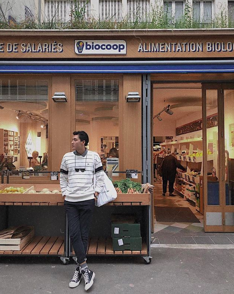 Kh&ocirc;ng so deep nữa, ch&uacute; Đại giờ đ&atilde; chuyển sang chỉ fan l&agrave;m thơ thả th&iacute;nh  - Ảnh 1.