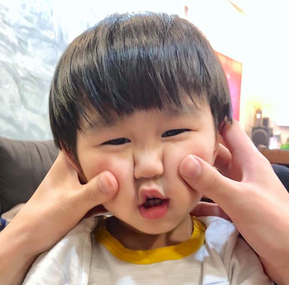 Tan chảy trước loạt biểu cảm cưng không chịu được của Xoài - em bé hot nhất Instagram Việt - Ảnh 20. Tan chảy trước loạt biểu cảm cưng không chịu được của Xoài - em bé hot nhất Instagram Việt - Ảnh 20.