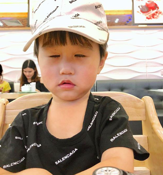 Tan chảy trước loạt biểu cảm cưng không chịu được của Xoài - em bé hot nhất Instagram Việt - Ảnh 28.