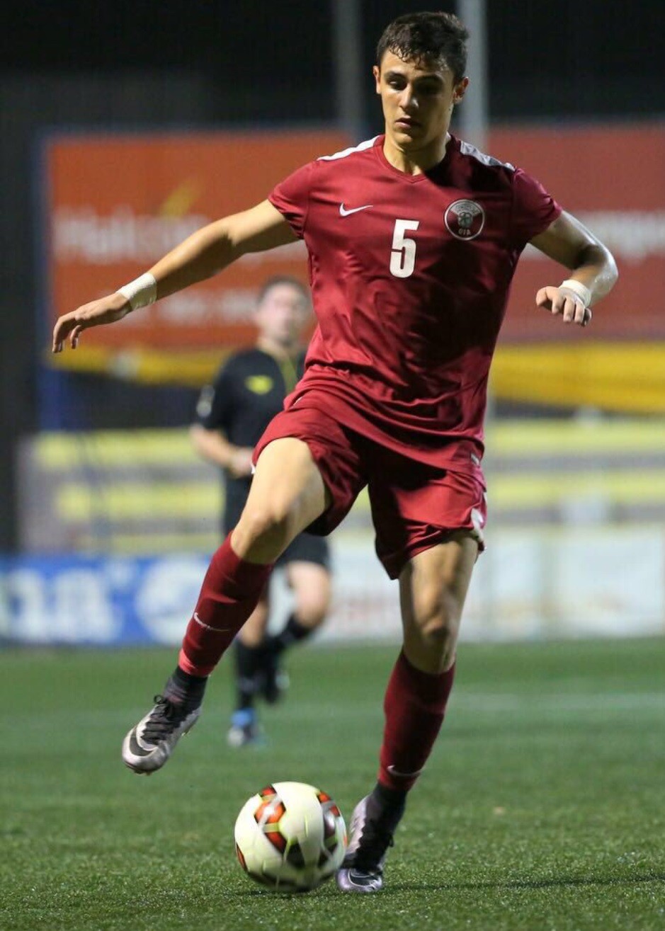 Bán kết chưa diễn ra nhưng dân mạng đã gấp rút tìm info trai đẹp của U23 Qatar - Ảnh 6. Bán kết chưa diễn ra nhưng dân mạng đã gấp rút tìm info trai đẹp của U23 Qatar - Ảnh 6.