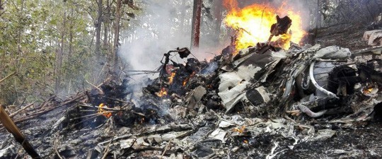 Tai nạn máy bay liên tiếp, gần 20 người thiệt mạng - Ảnh 1.