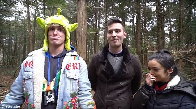 Vào khu rừng tự tử tại Nhật Bản quay video phản cảm, Youtuber nổi tiếng phải xin lỗi sau khi bị MXH phản ứng dữ dội - Ảnh 1.