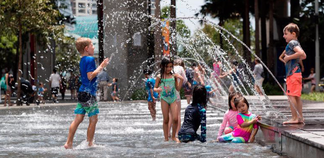 Trong khi Mỹ lạnh hơn cả Nam Cực, th&agrave;nh phố ở &Uacute;c lại đang n&oacute;ng kỷ lục gần 80 năm qua - Ảnh 3.