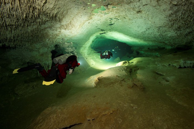 Các nhà khảo cổ phát hiện hệ thống hang động ngầm lớn nhất thế giới, chứa đựng đầy các bí mật của nền văn minh Maya cổ đại - Ảnh 2.