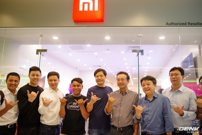 CEO Xiaomi Lei Jun thăm Việt Nam: Nức nở khen phở ngon, hứa sẽ mở thêm nhiều cửa hàng - Ảnh 14.