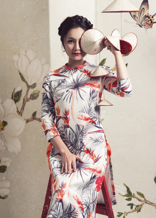 Gần Tết cũng là lúc loạt sao Việt khoe ảnh mặc áo dài xinh lung linh - Ảnh 22. Gần Tết cũng là lúc loạt sao Việt khoe ảnh mặc áo dài xinh lung linh - Ảnh 22.