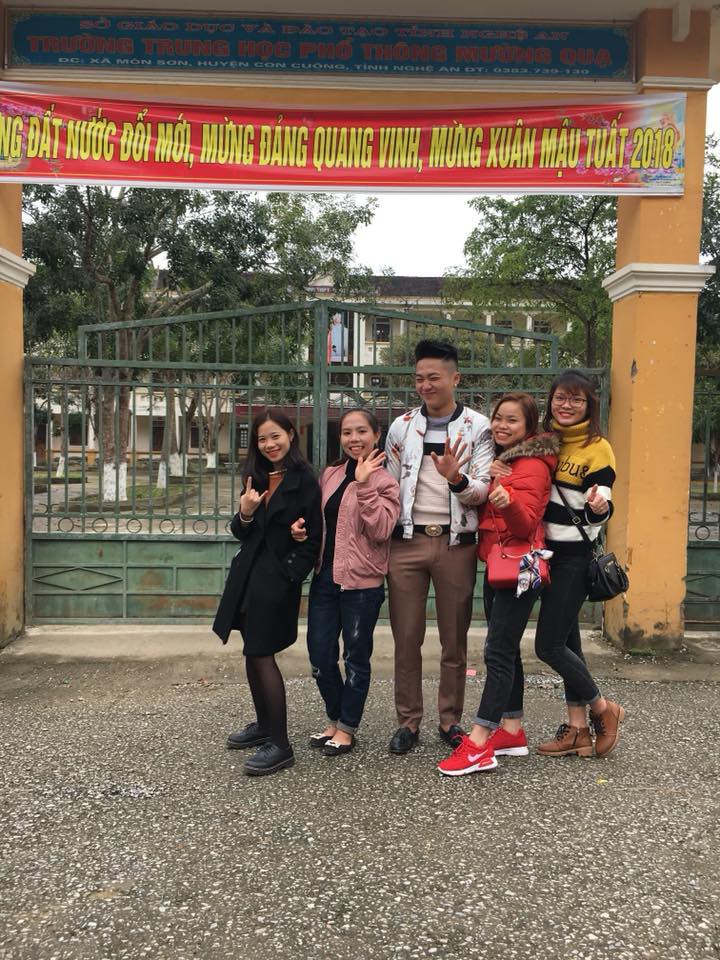Nghỉ lễ và câu chuyện họp lớp: Bế giảng khóc lóc cho lắm, đến lúc gọi chẳng ai bắt máy, nhắn không ai seen - Ảnh 7. Nghỉ lễ và câu chuyện họp lớp: Bế giảng khóc lóc cho lắm, đến lúc gọi chẳng ai bắt máy, nhắn không ai seen - Ảnh 7.