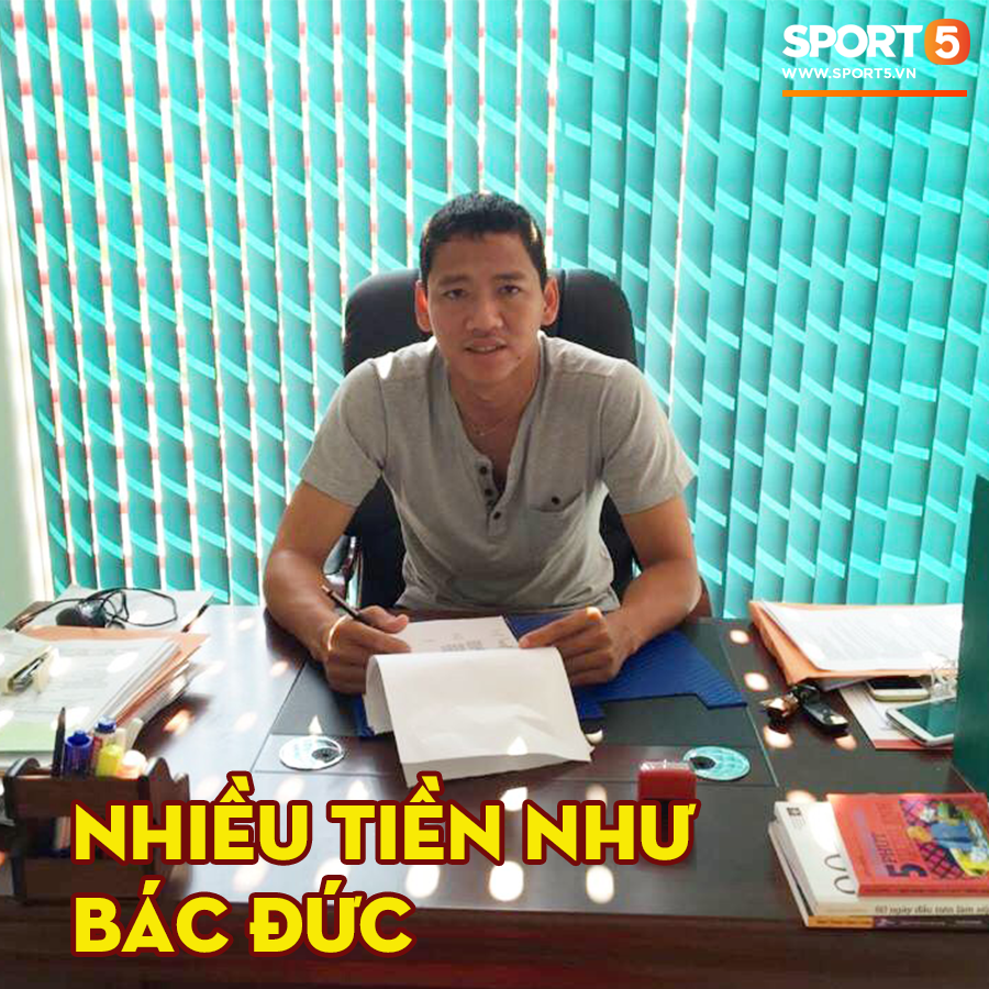 Hài hước bộ ảnh chế chúc mừng năm mới gắn với biệt danh của các tuyển thủ Việt Nam - Ảnh 9. Hài hước bộ ảnh chế chúc mừng năm mới gắn với biệt danh của các tuyển thủ Việt Nam - Ảnh 9.