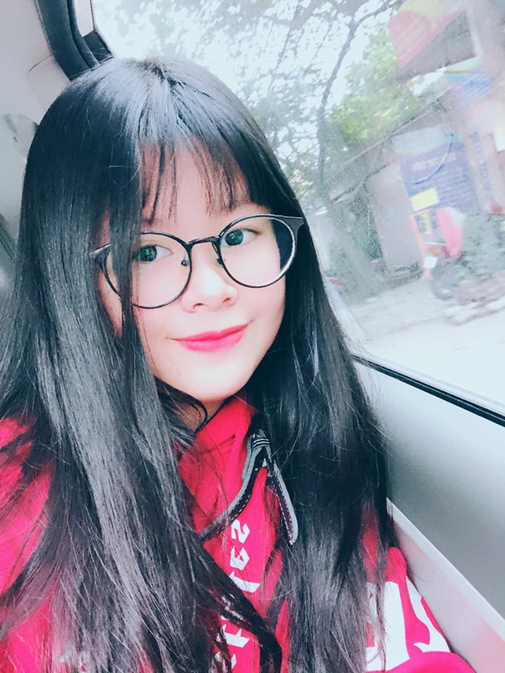 2 con g&aacute;i diễn vi&ecirc;n Thanh T&uacute; ch&aacute;o l&ograve;ng: Chị l&agrave; tiếp vi&ecirc;n h&agrave;ng kh&ocirc;ng sắc sảo, em tươi trẻ dịu d&agrave;ng - Ảnh 15.