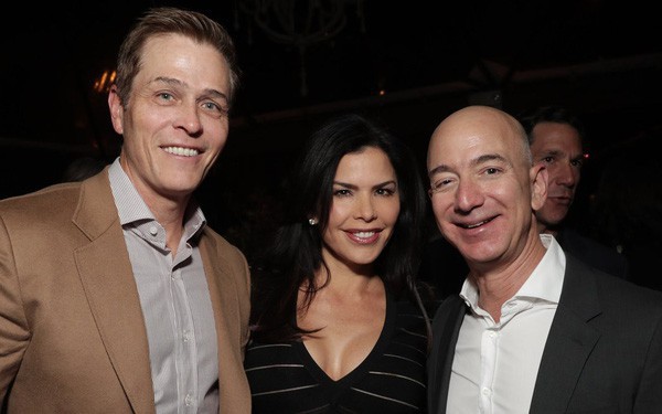 Lương duyên 25 năm của ông chủ Amazon và vợ: Chưa kịp yêu đã cưới từ thuở cơ hàn, tan vỡ trên đỉnh cao giàu sang phú quý - Ảnh 20. Lương duyên 25 năm của ông chủ Amazon và vợ: Chưa kịp yêu đã cưới từ thuở cơ hàn, tan vỡ trên đỉnh cao giàu sang phú quý - Ảnh 20.