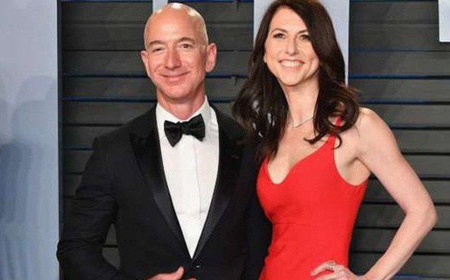 Vợ Jeff Bezos sẽ trở thành người phụ nữ giàu nhất thế giới sau vụ ly hôn? - Ảnh 1.