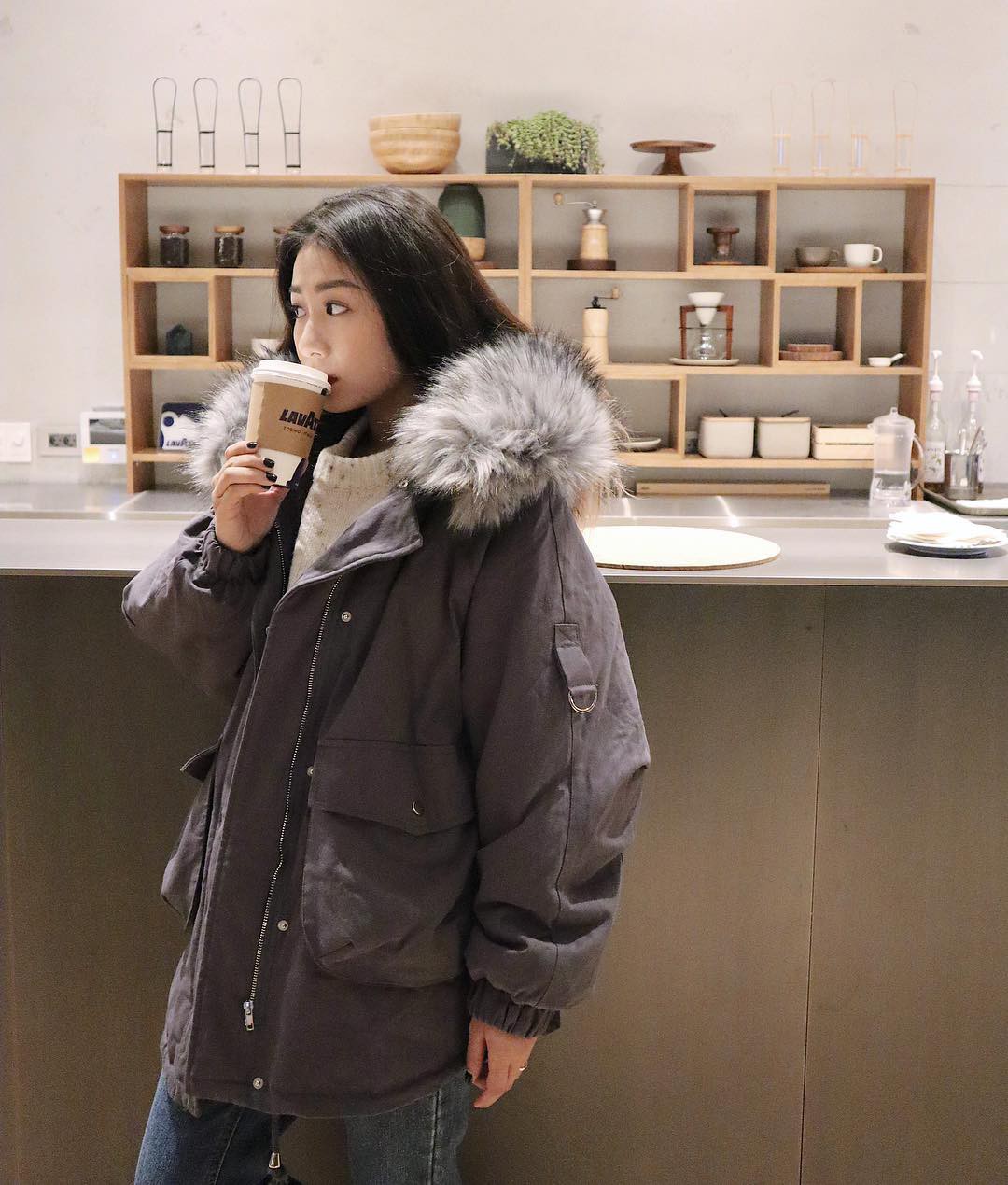 Chẳng phải là hotgirl cũng chẳng hoạt động showbiz vậy mà Trang Lou đã cán mốc 1 triệu người theo dõi trên Instagram - Ảnh 5. Chẳng phải là hotgirl cũng chẳng hoạt động showbiz vậy mà Trang Lou đã cán mốc 1 triệu người theo dõi trên Instagram - Ảnh 5.