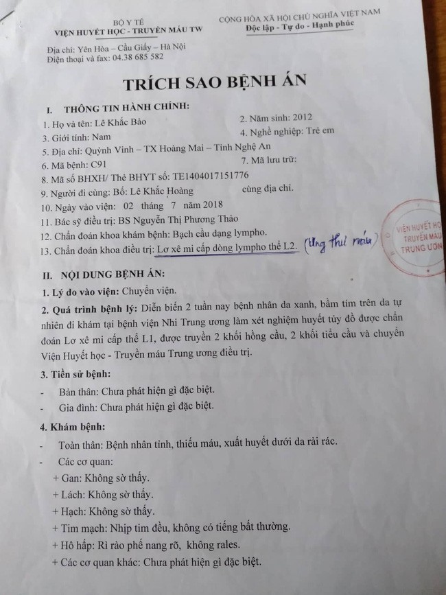 Câu hỏi của con trai 7 tuổi mắc bệnh ung thư máu khiến người mẹ khóc nghẹn: “Nếu bán nhà thì mẹ con mình ở đâu hả mẹ?” - Ảnh 5.