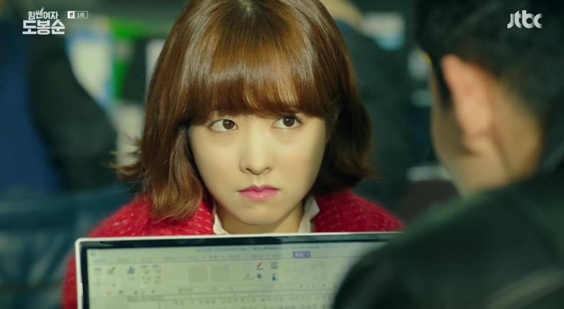 Facebook c&oacute; lắm người đ&aacute;ng gh&eacute;t nhưng phẫn nộ nhất vẫn l&agrave; kiểu &ldquo;đ&agrave;o mộ&rdquo; ảnh cũ của người kh&aacute;c rồi thả &ldquo;haha&rdquo; - Ảnh 1.