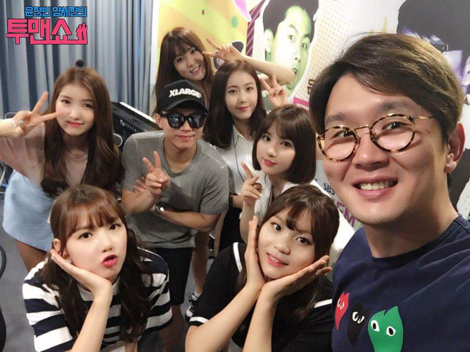 Ngã ngửa trước những thói quen khó đỡ của loạt thần tượng Kpop khi... quá chén! - Ảnh 19. Ngã ngửa trước những thói quen khó đỡ của loạt thần tượng Kpop khi... quá chén! - Ảnh 19.