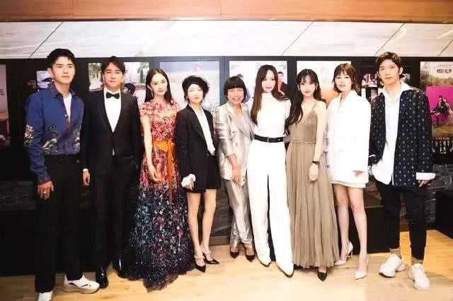 Dương Mịch v&agrave; Đường Y&ecirc;n tiếp tục lơ đẹp nhau tại sự kiện: T&igrave;nh chị em ng&agrave;y n&agrave;o thực sự đ&atilde; tan vỡ? - Ảnh 7.