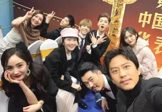 Dương Mịch v&agrave; Đường Y&ecirc;n tiếp tục lơ đẹp nhau tại sự kiện: T&igrave;nh chị em ng&agrave;y n&agrave;o thực sự đ&atilde; tan vỡ? - Ảnh 6.