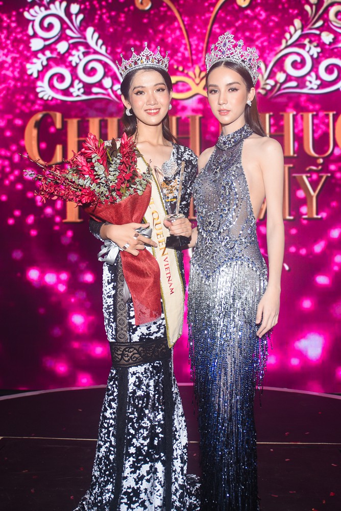 Đố bạn biết, đây là Quán quân The Tiffany Vietnam Nhật Hà hay thiên thần chuyển giới Yoshi? - Ảnh 5. Đố bạn biết, đây là Quán quân The Tiffany Vietnam Nhật Hà hay thiên thần chuyển giới Yoshi? - Ảnh 5.