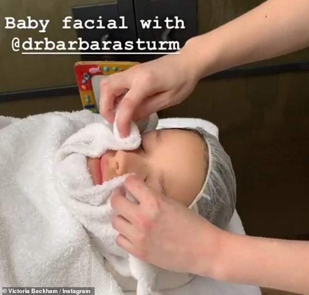 Điệu đà đúng chất công chúa, Harper Beckham mới 7 tuổi đã đi spa chăm sóc da mặt - Ảnh 2.