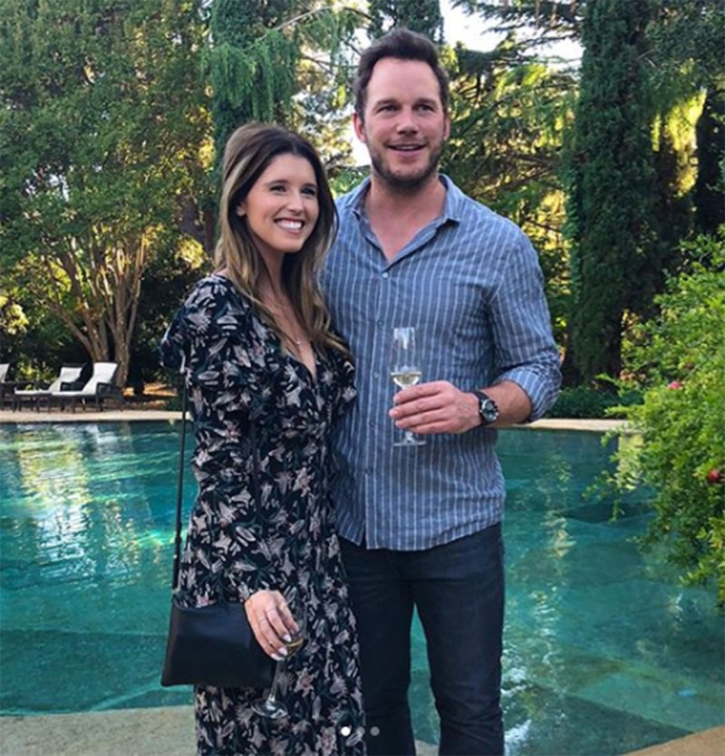 Kết thúc cuộc hôn nhân 8 năm, siêu sao Jurassic World Chris Pratt cuối cùng đã cầu hôn con gái Kẻ dủy diệt - Ảnh 2. Kết thúc cuộc hôn nhân 8 năm, siêu sao Jurassic World Chris Pratt cuối cùng đã cầu hôn con gái Kẻ dủy diệt - Ảnh 2.