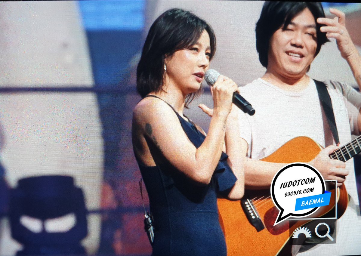 Ở tuổi 40, nữ hoàng gợi cảm Kpop Lee Hyori khoe body S-line 57kg trong mơ của bao người - Ảnh 6. Ở tuổi 40, nữ hoàng gợi cảm Kpop Lee Hyori khoe body S-line 57kg trong mơ của bao người - Ảnh 6.