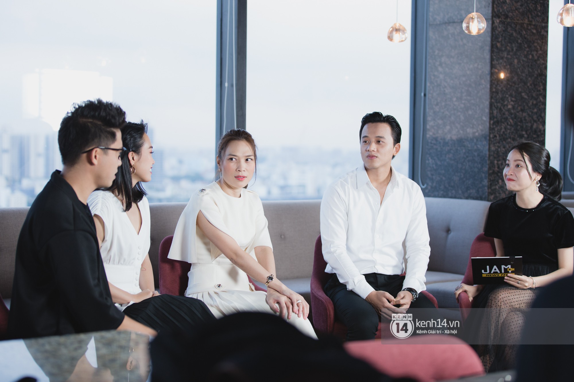 Mỹ Tâm: Cảnh giường chiếu dễ thương đã bị cắt bớt khỏi Chị Trợ Lý Của Anh - Ảnh 7. Mỹ Tâm: Cảnh giường chiếu dễ thương đã bị cắt bớt khỏi Chị Trợ Lý Của Anh - Ảnh 7.