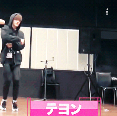 Bạn c&oacute; biết: Trước khi trở th&agrave;nh vũ c&ocirc;ng ch&iacute;nh, nam thần NCT từng bị ch&ecirc; thảm hại như thế n&agrave;y - Ảnh 1.