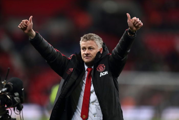 Tỏa sáng giúp Man Utd thắng Tottenham 1-0, Paul Pogba châm biếm thầy cũ Jose Mourinho - Ảnh 2.